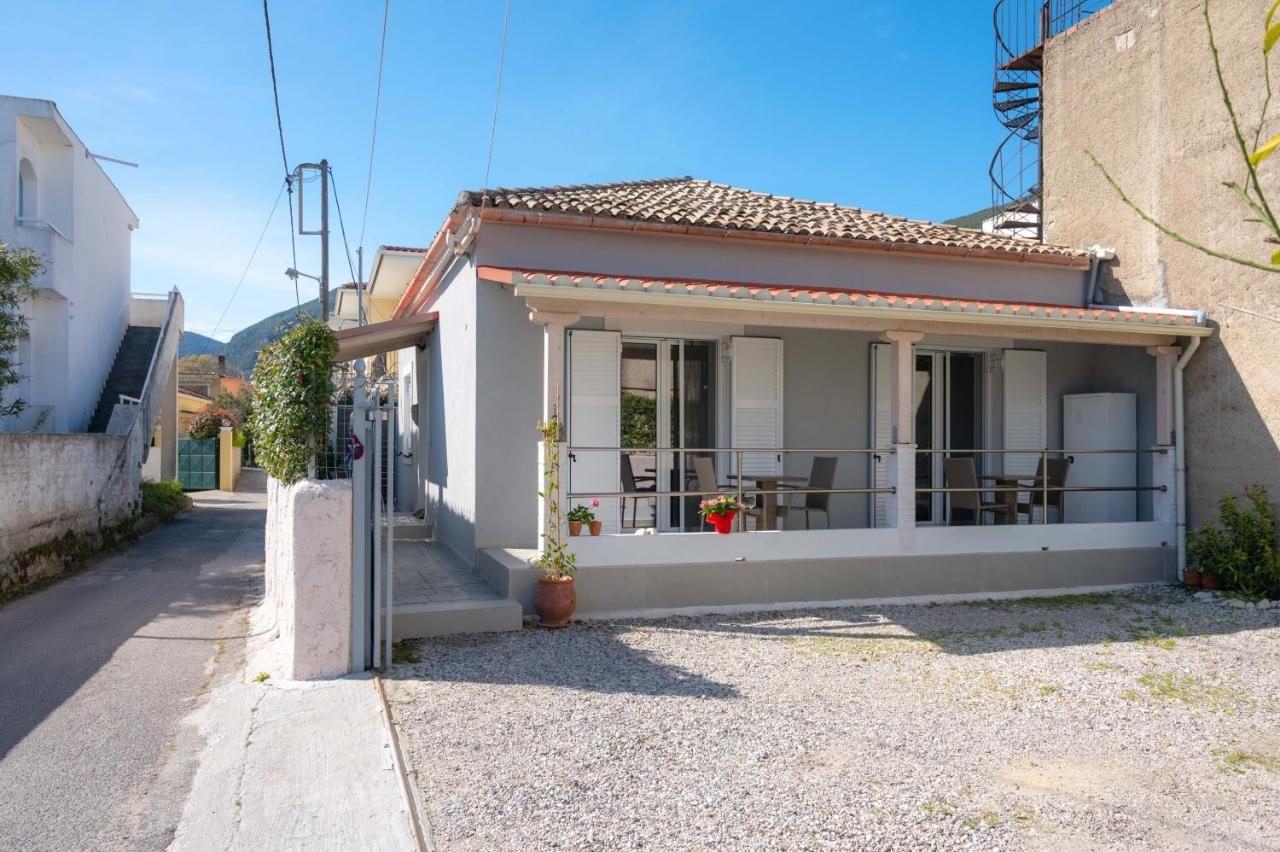 Fouki Apartments Ipsos Beach Εξωτερικό φωτογραφία